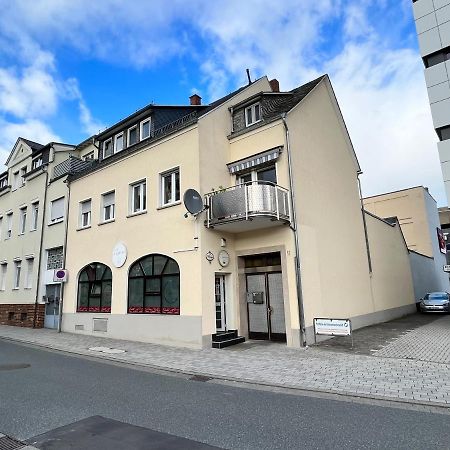 Gaestezimmer Limburg City ลิมบวร์ก อัน แดร์ ลาน ภายนอก รูปภาพ