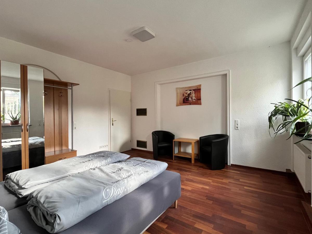 Gaestezimmer Limburg City ลิมบวร์ก อัน แดร์ ลาน ภายนอก รูปภาพ