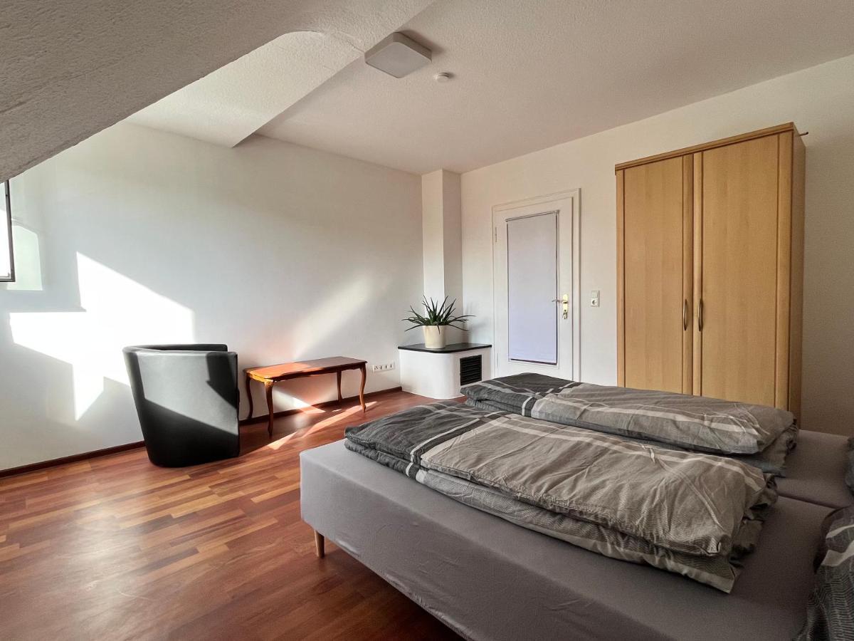 Gaestezimmer Limburg City ลิมบวร์ก อัน แดร์ ลาน ภายนอก รูปภาพ