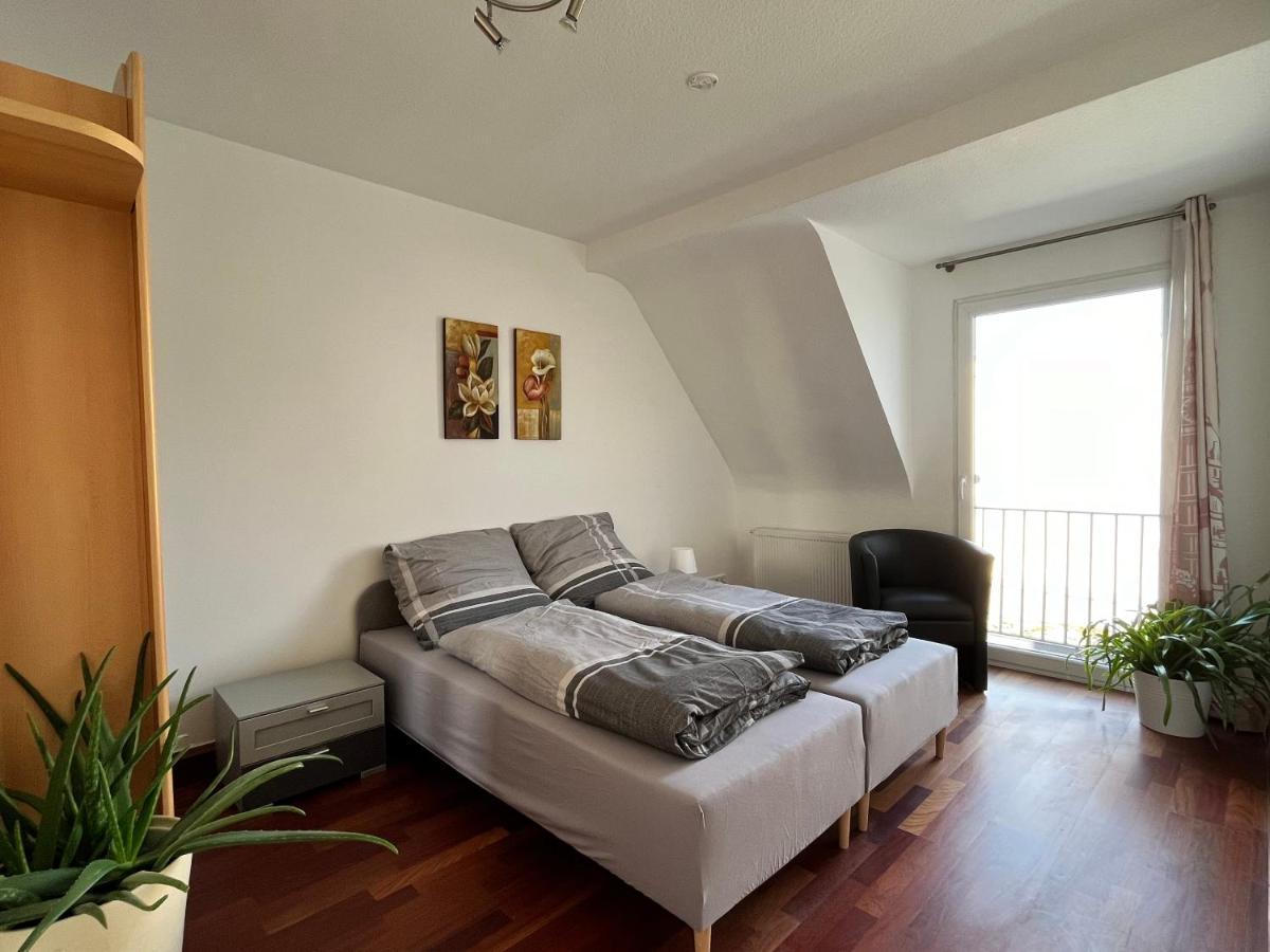Gaestezimmer Limburg City ลิมบวร์ก อัน แดร์ ลาน ภายนอก รูปภาพ