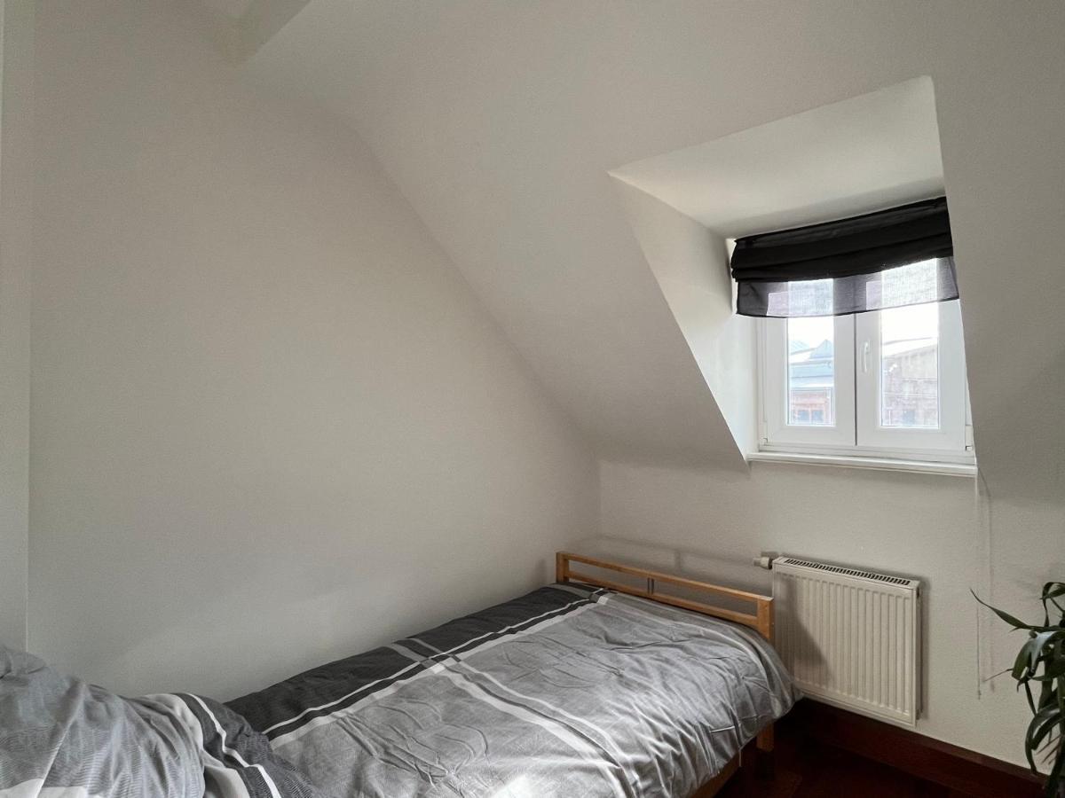 Gaestezimmer Limburg City ลิมบวร์ก อัน แดร์ ลาน ภายนอก รูปภาพ