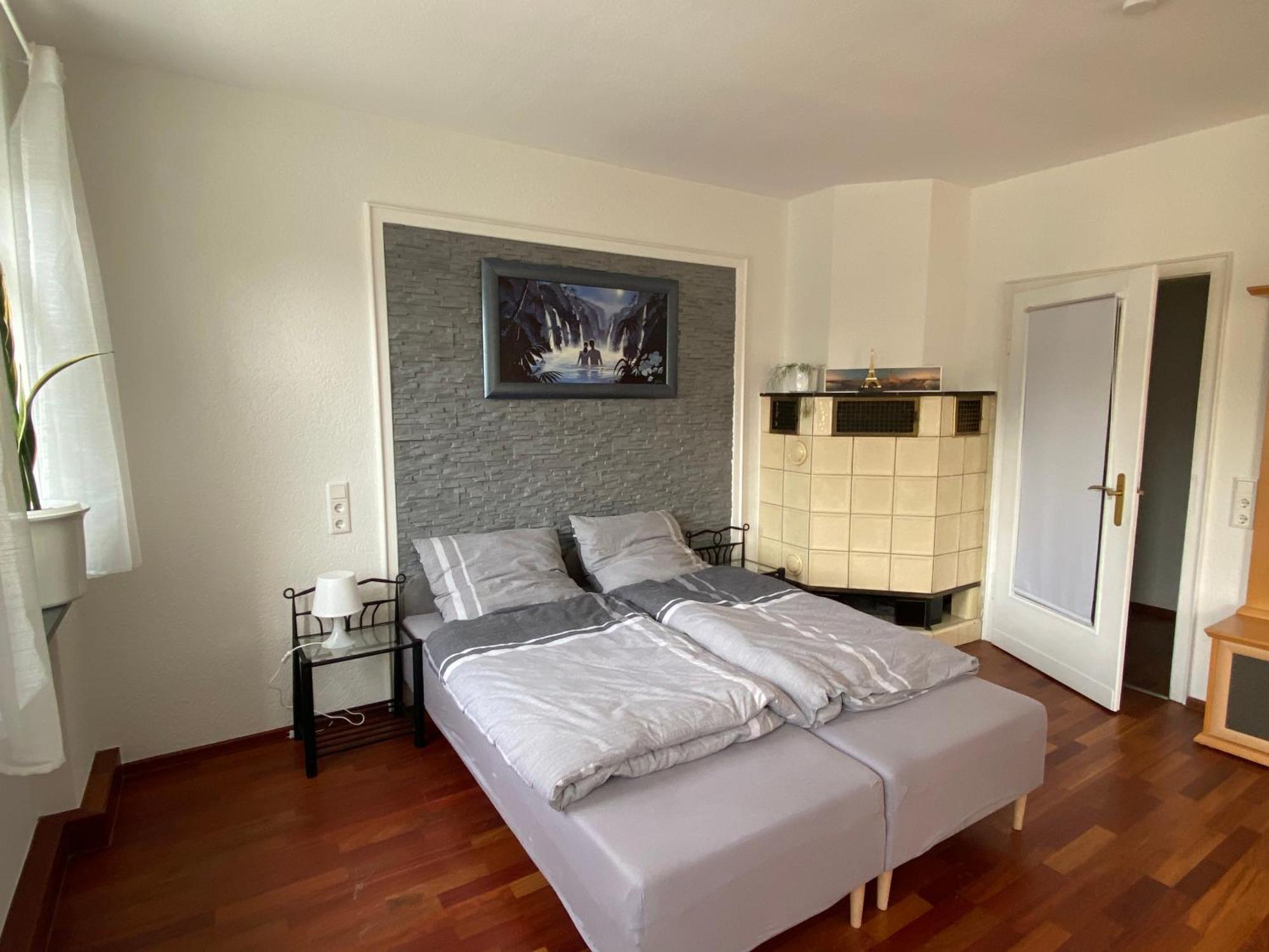 Gaestezimmer Limburg City ลิมบวร์ก อัน แดร์ ลาน ภายนอก รูปภาพ